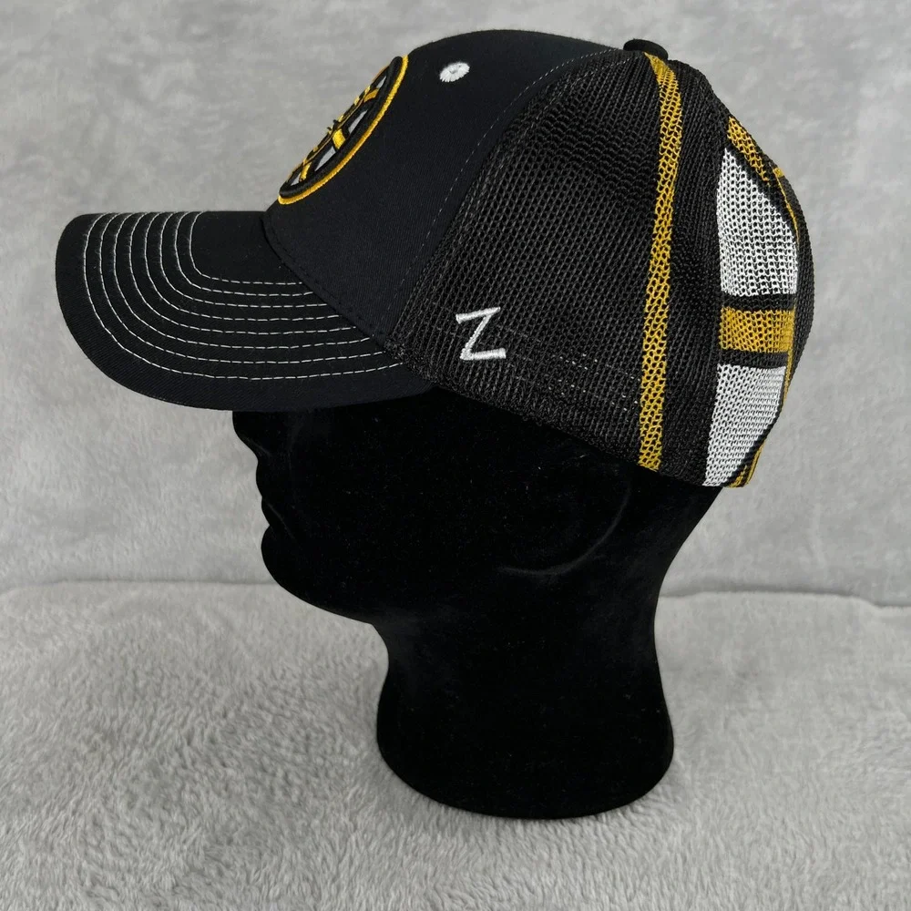Zephyr Boston Bruins Huge Logo Hat M/L Black Z-Fit Mesh Back NHL Hockey Fitted